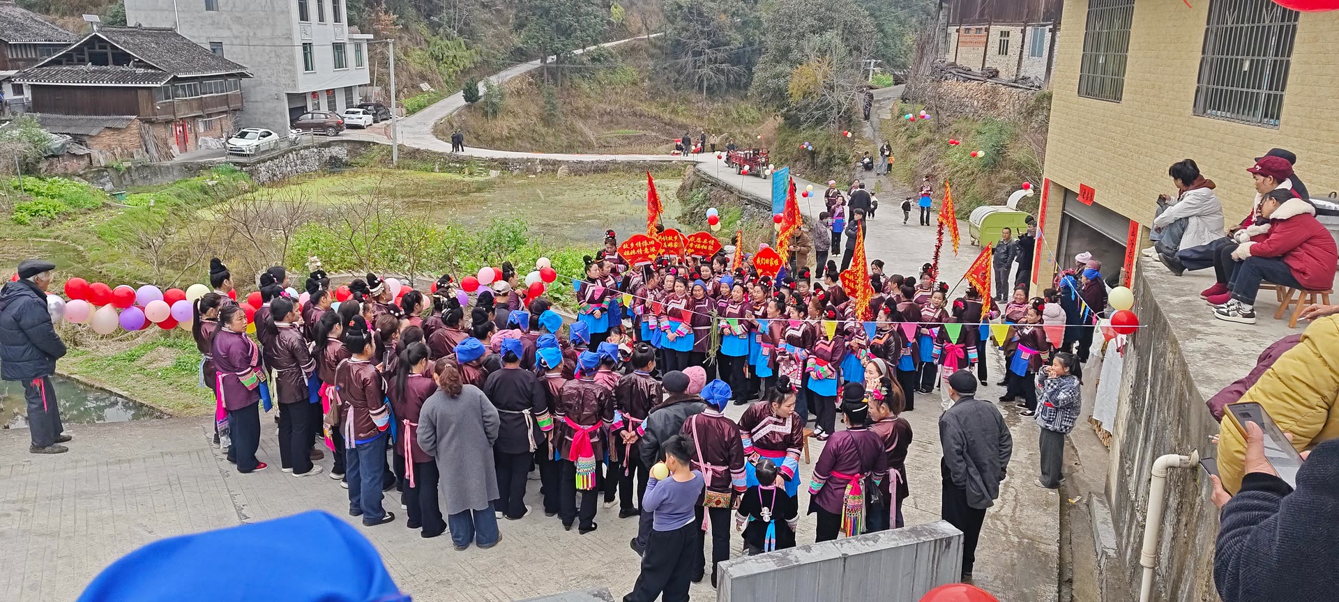 请输入图片描述